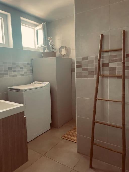 Ferienwohnung T2 Refait A Neuf Calme Et Agreable Narbonne Exterior foto